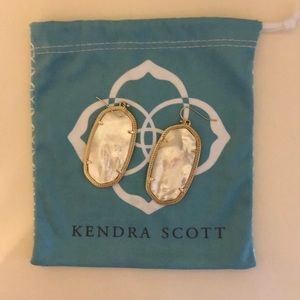Kendra Scott Danielle earrings